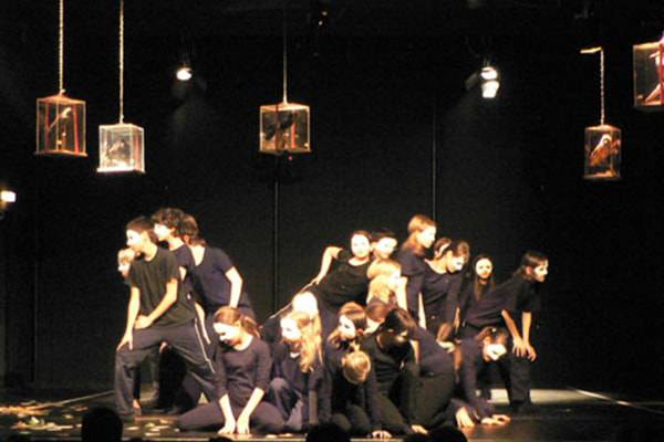 2007, Choreographie 'Krabat' im Theater am Goethe Gymnasium Düsseldorf. Foto Leah Fromme